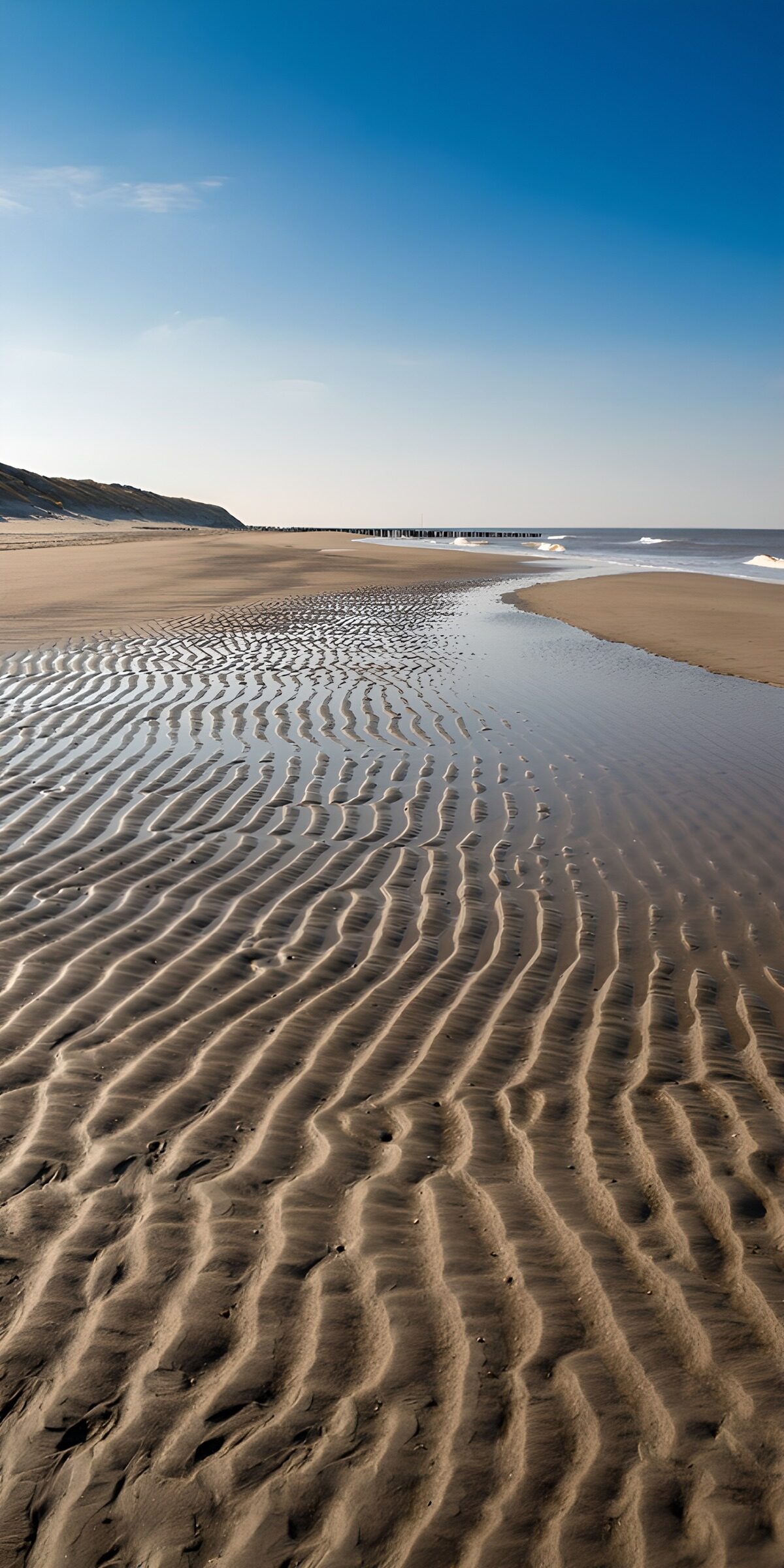TPFR94252: Plage calme aux motifs de sable