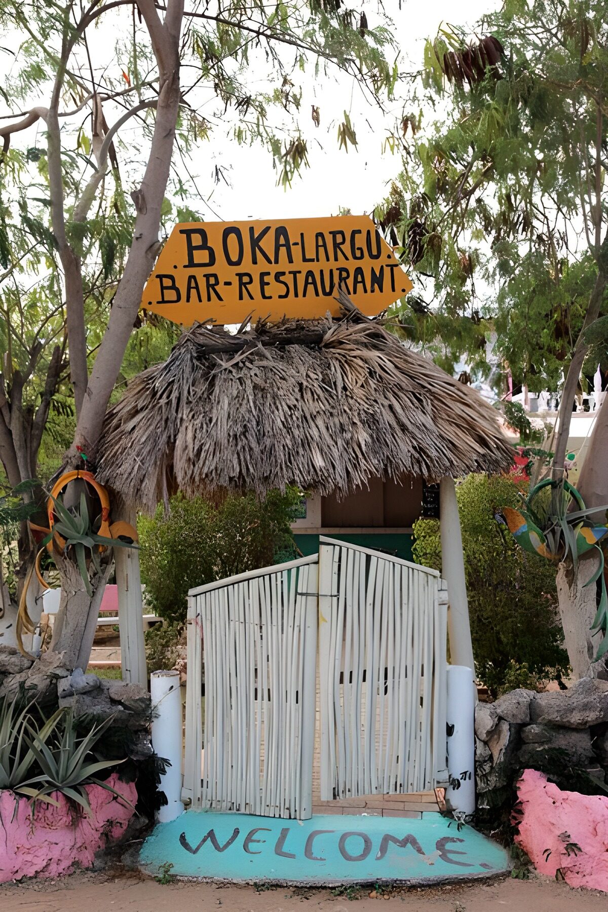 TPFR26946: Entrée d'un restaurant des Caraïbes version 2