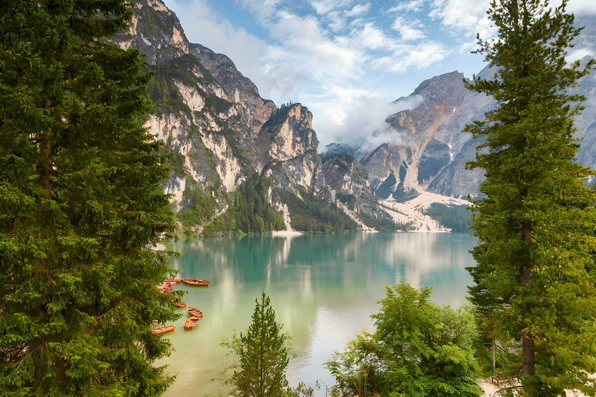 Paysage idyllique au lac de Braies