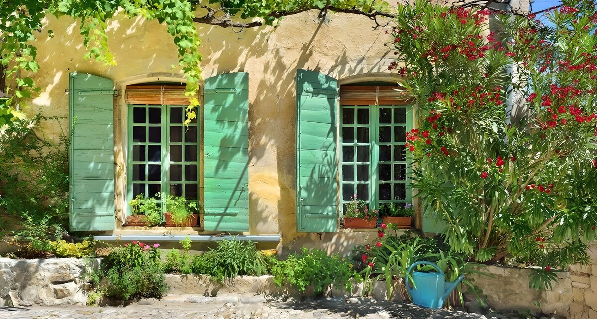 Fenêtres charmantes en Provence