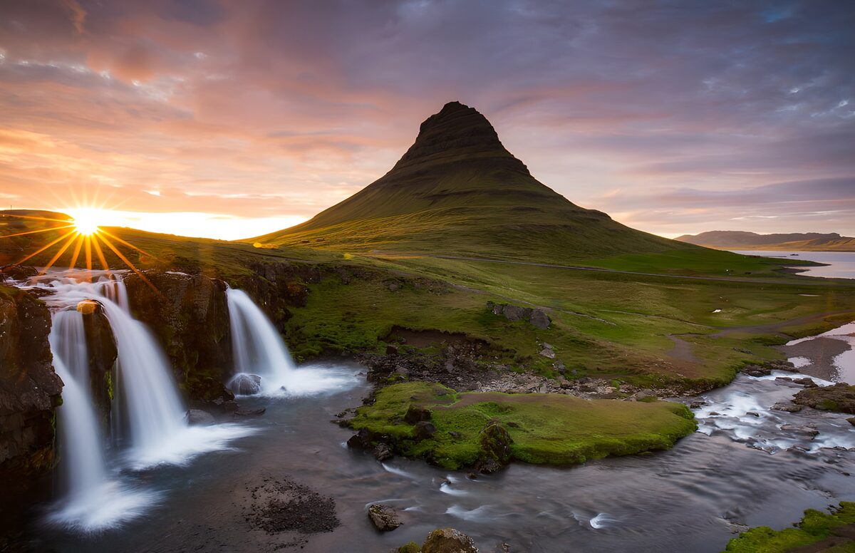 TPFR47240: Beauté du Kirkjufell au coucher de soleil