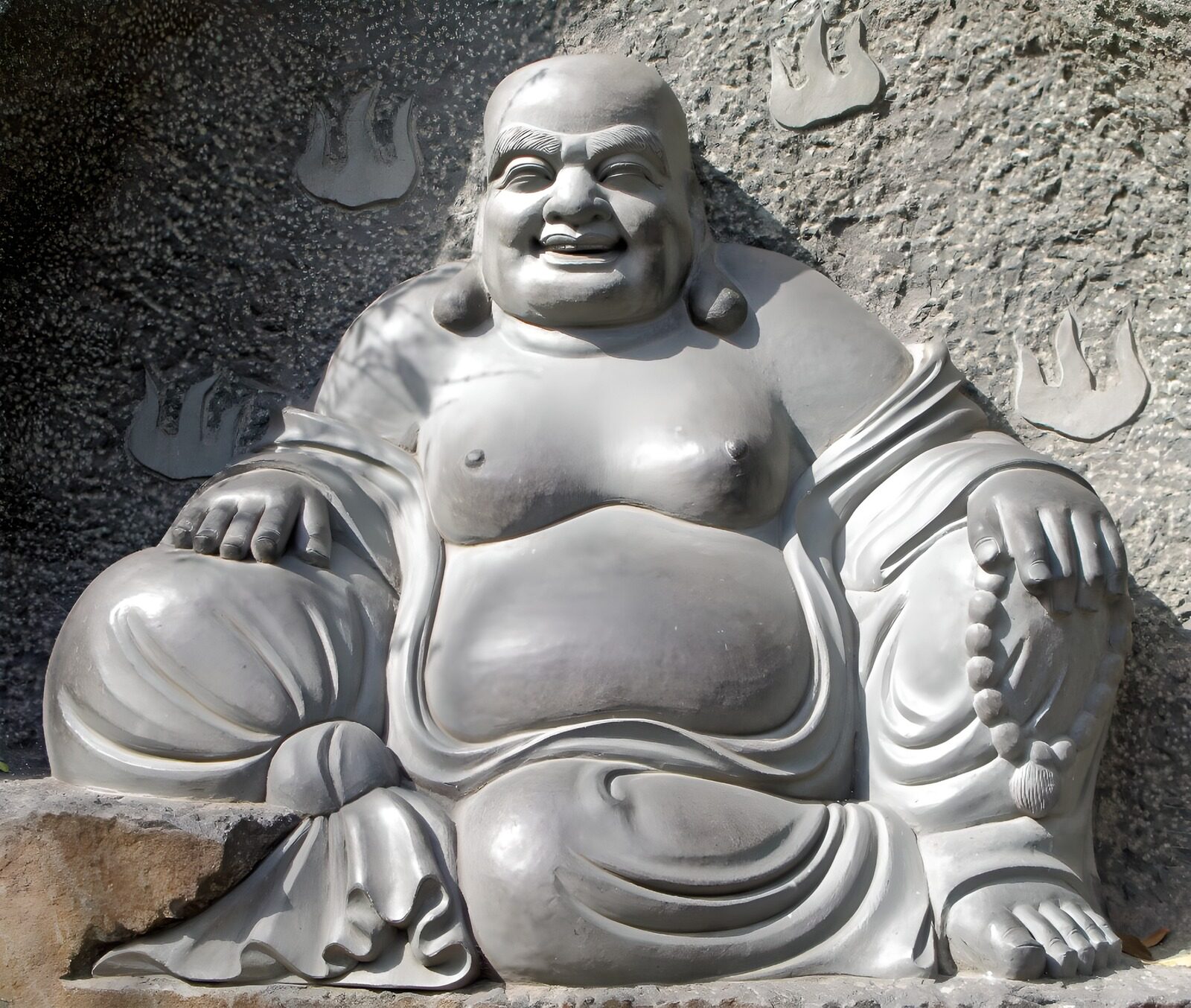 TPFR61387: Statue de Bouddha rieur en pierre