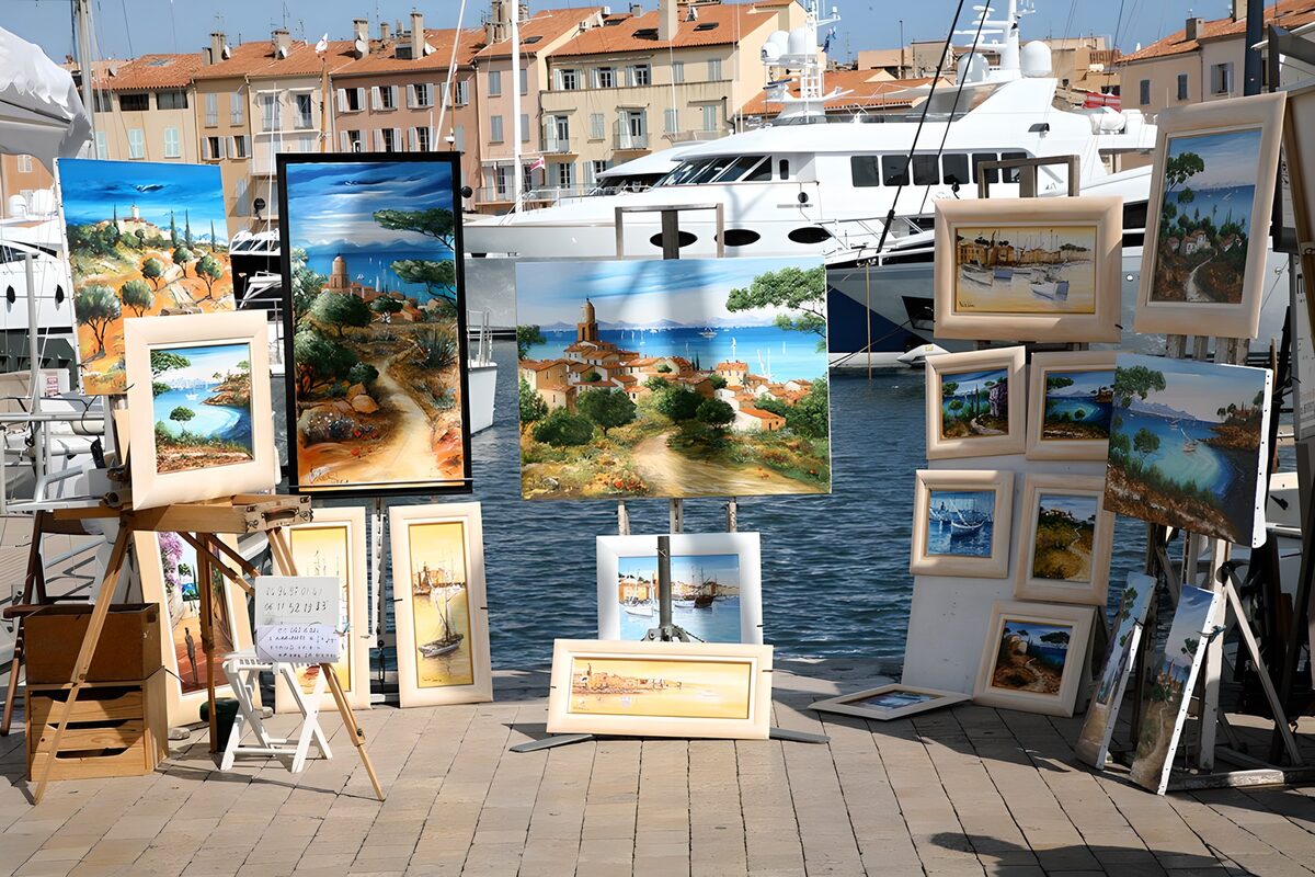 Marché artistique au bord de l'eau