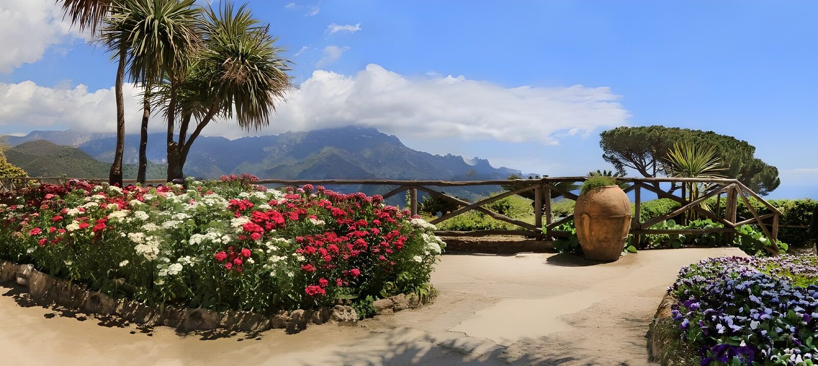 TPFR32575: Jardin fleuri avec vue spectaculaire