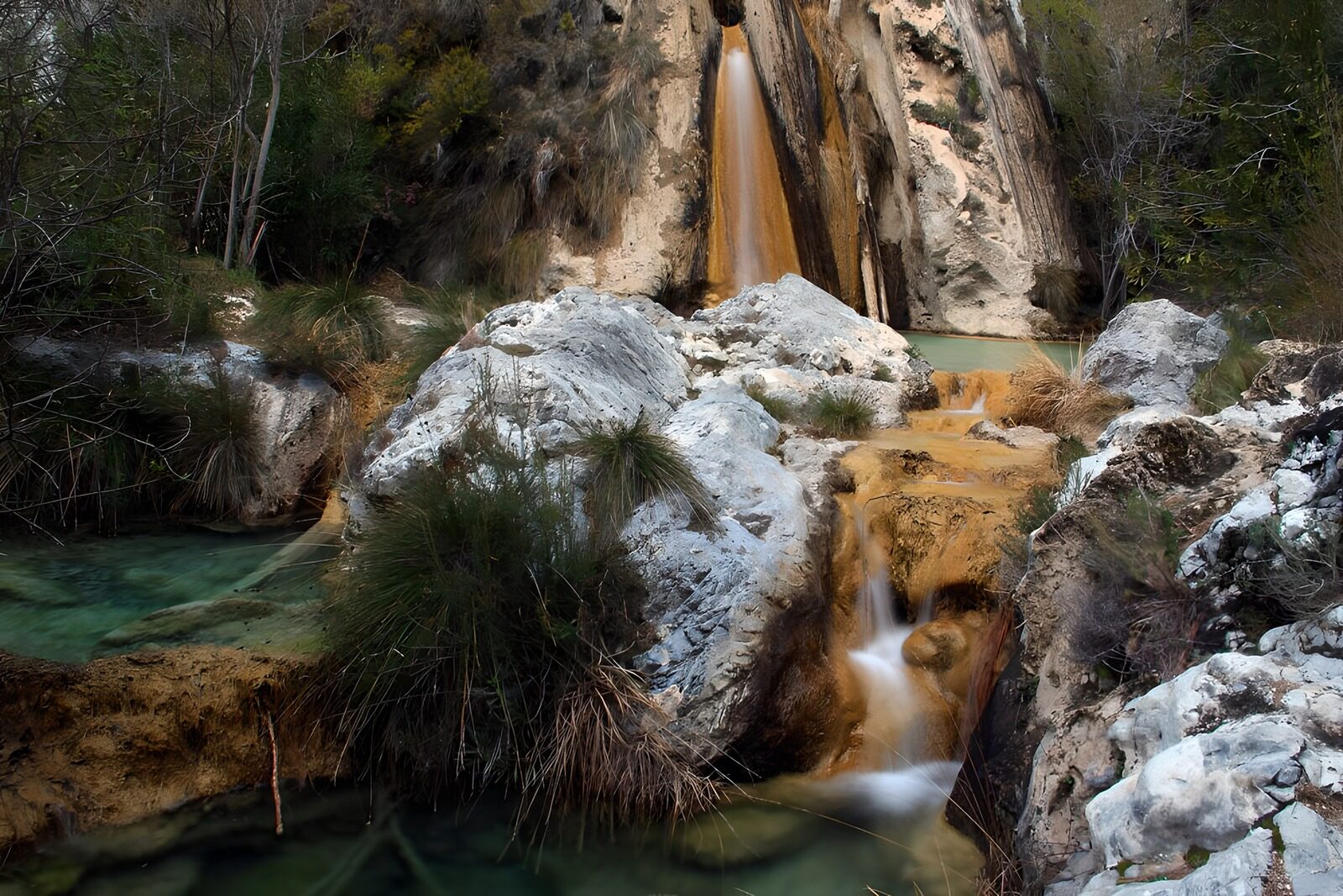TPFR11771: Cascade secrète des gorges