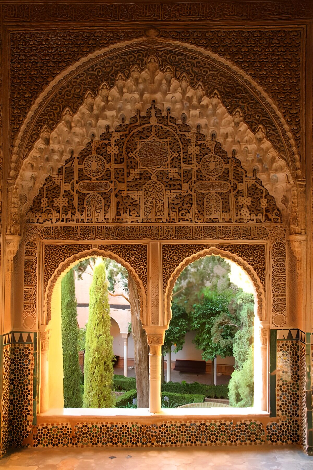 TPFR48769: Détails architecturaux d'un palais