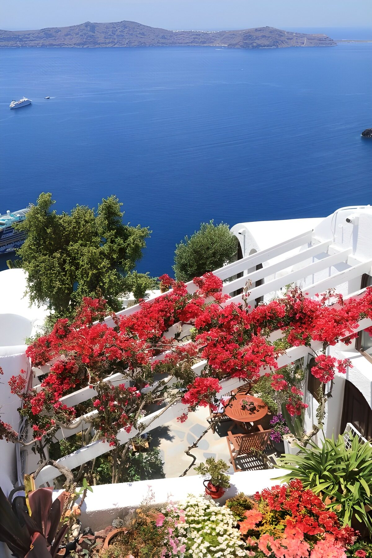 TPFR58228: Vue enchanteresse de Santorin