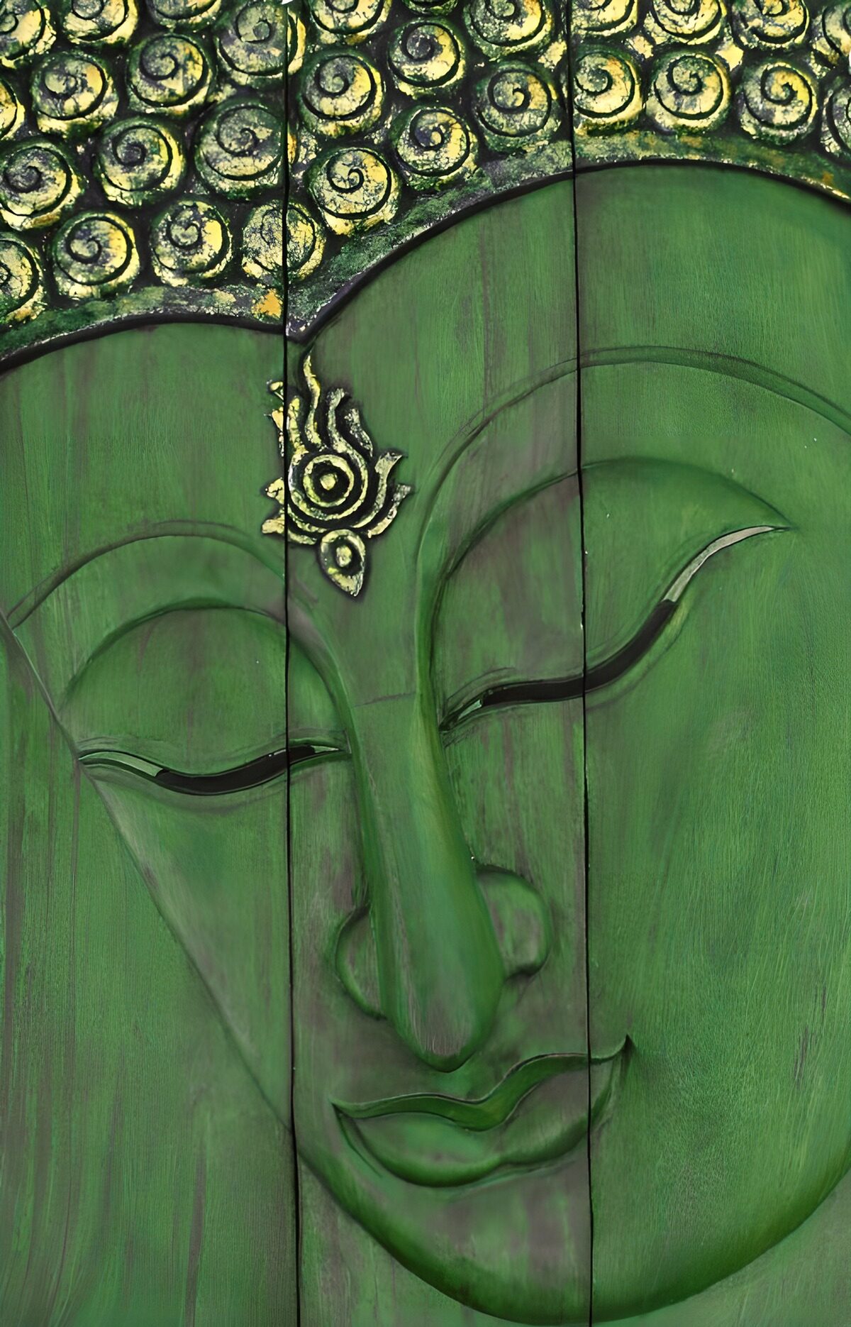 "Visage paisible de Bouddha en vert"
