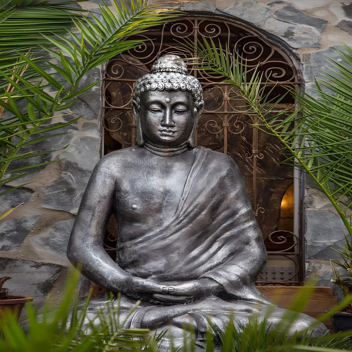 Statue de Bouddha en métal