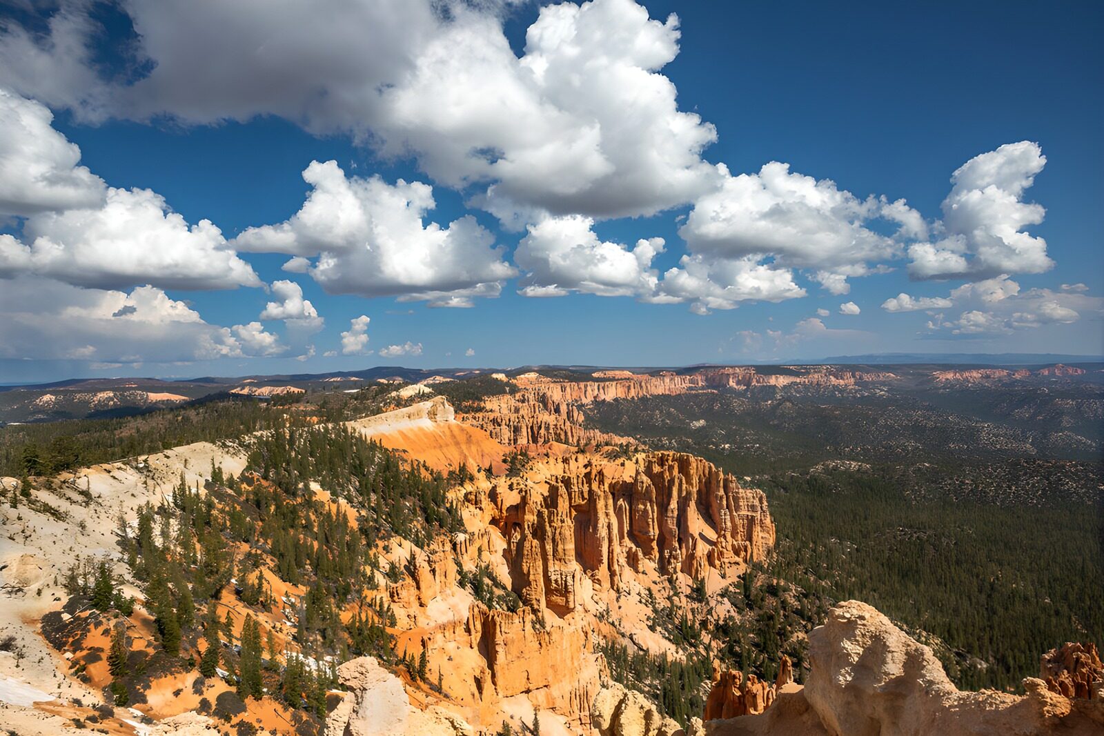 TPFR40367: Les paysages majestueux de Bryce Canyon