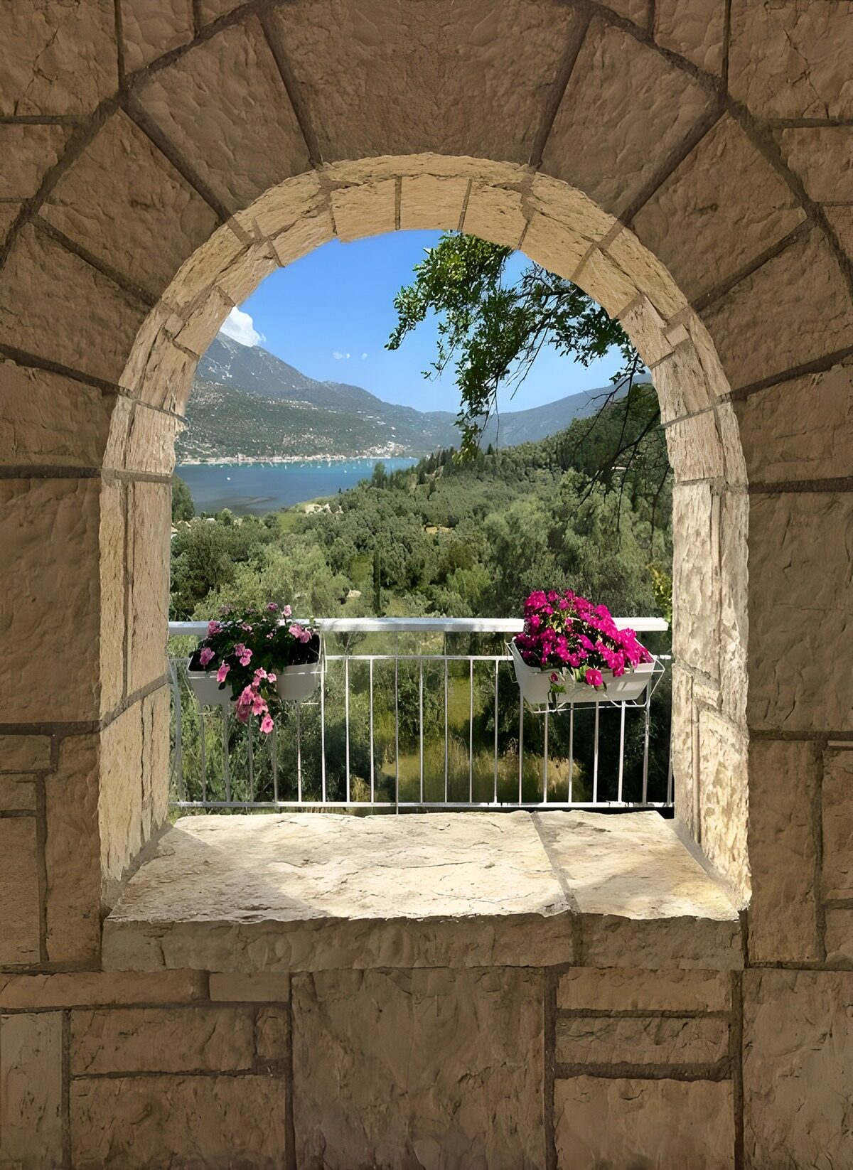 TPFR51076: Vue panoramique par la fenêtre