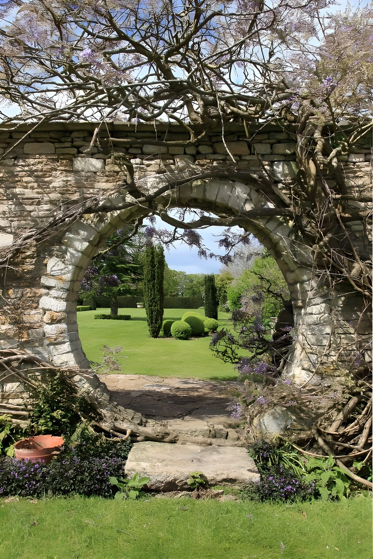 TPFR45401: Portail vers le jardin secret