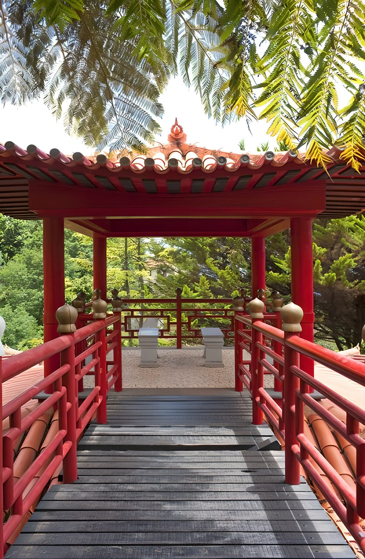 TPFR17225: Pont rouge dans un jardin zen