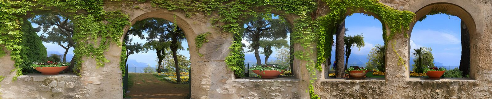 TPFR11710: : Jardins enchanteurs à travers les arches