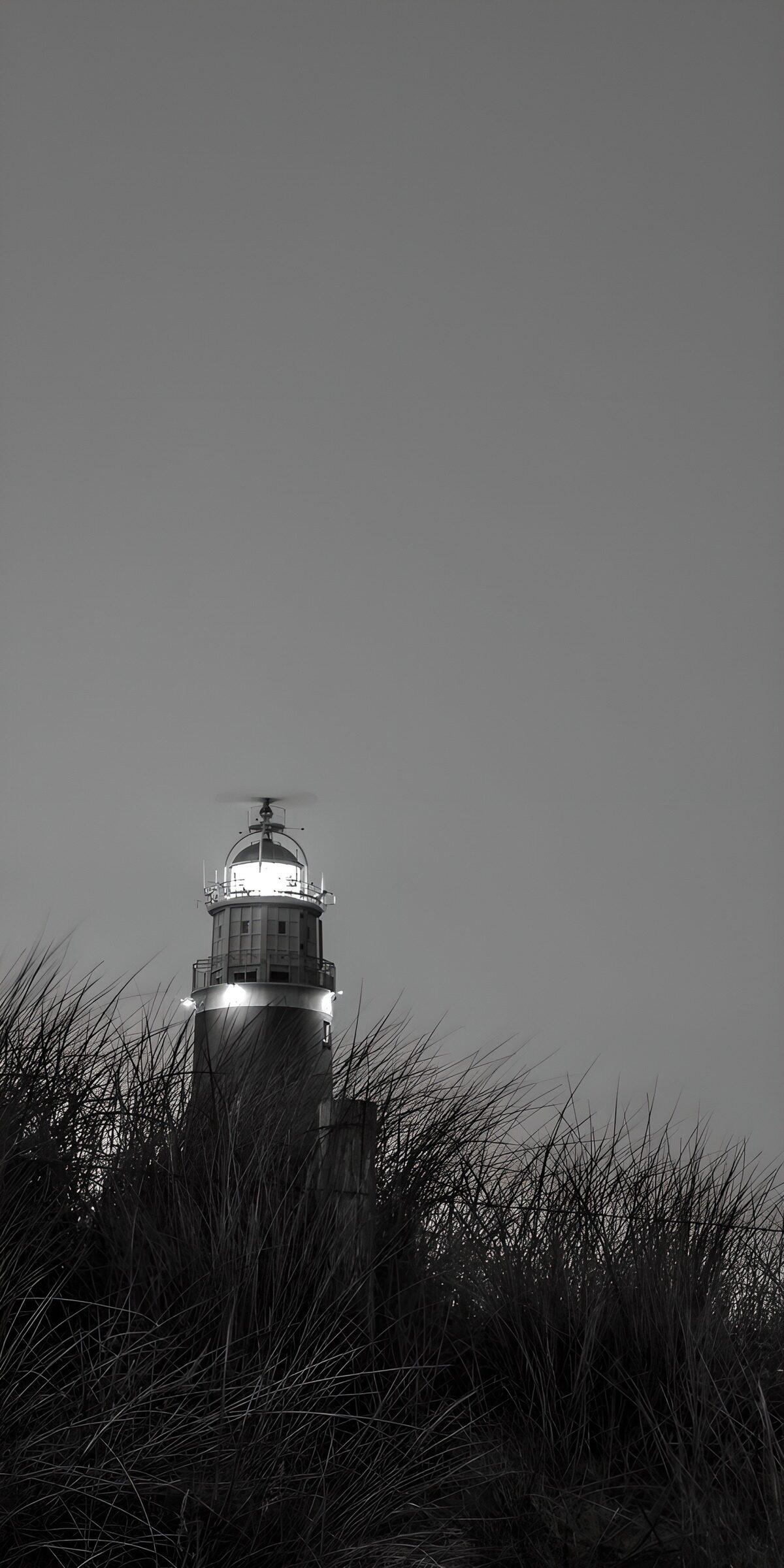 TPFR19559: Phare au crépuscule