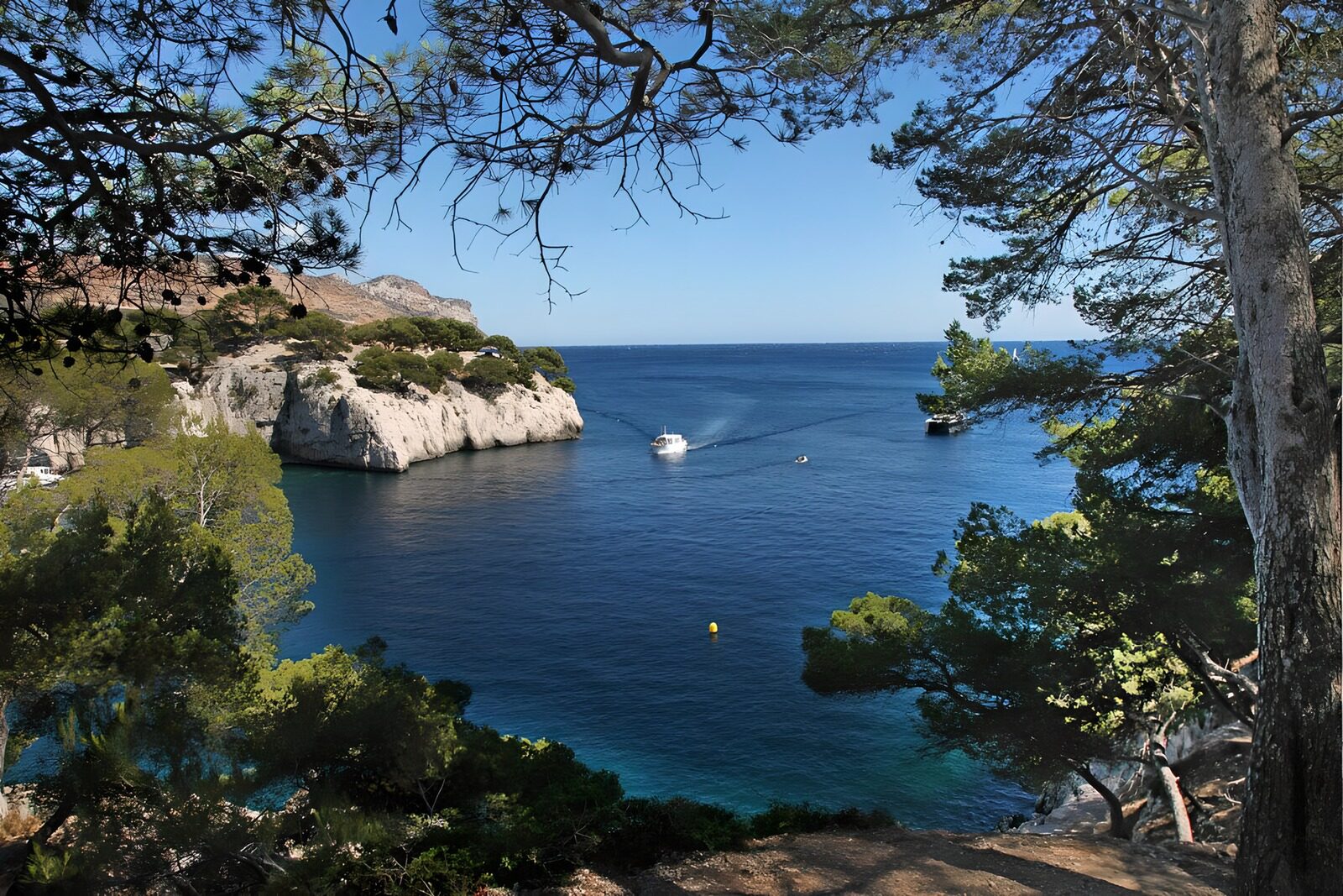 TPFR51656: Crique paisible en Méditerranée